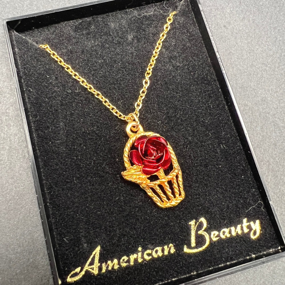 Vintage Necklace Red Rose Flower Basket‎ American Beauty 3D